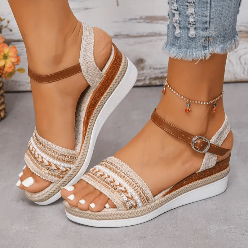 Sandalias de mujer Delicata